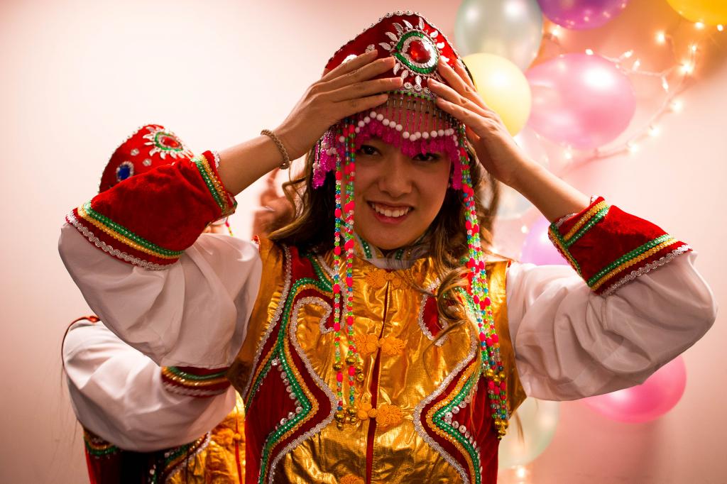 Showcase: Costume and dance were prominently featured in Saturday night’s display of Asian American culture. Javier Muro de Nadal / Staff Photographer